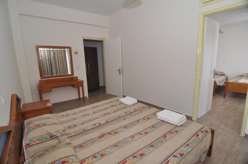 Tigaki Hollywood Suites מראה חיצוני תמונה
