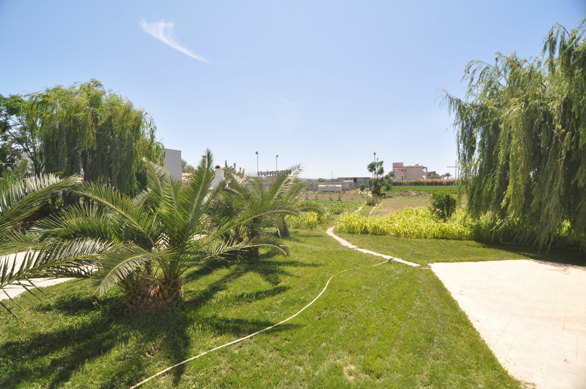 Tigaki Hollywood Suites מראה חיצוני תמונה
